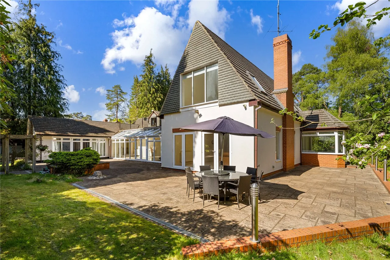 Heath Ride, Finchampstead, Wokingham, Berkshire, RG40 3QN, photo 29