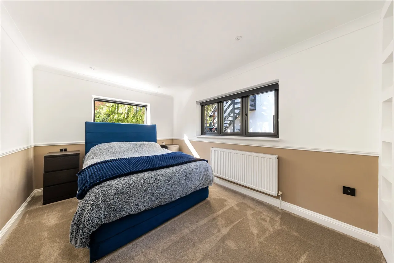 Heath Ride, Finchampstead, Wokingham, Berkshire, RG40 3QN, photo 33