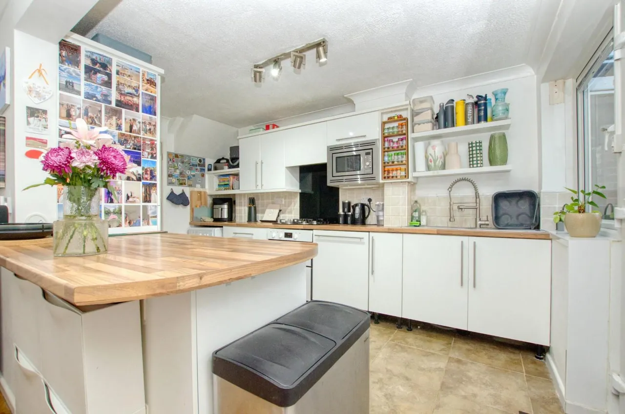 Kingsfield Gardens, Bursledon, SO31, photo 10