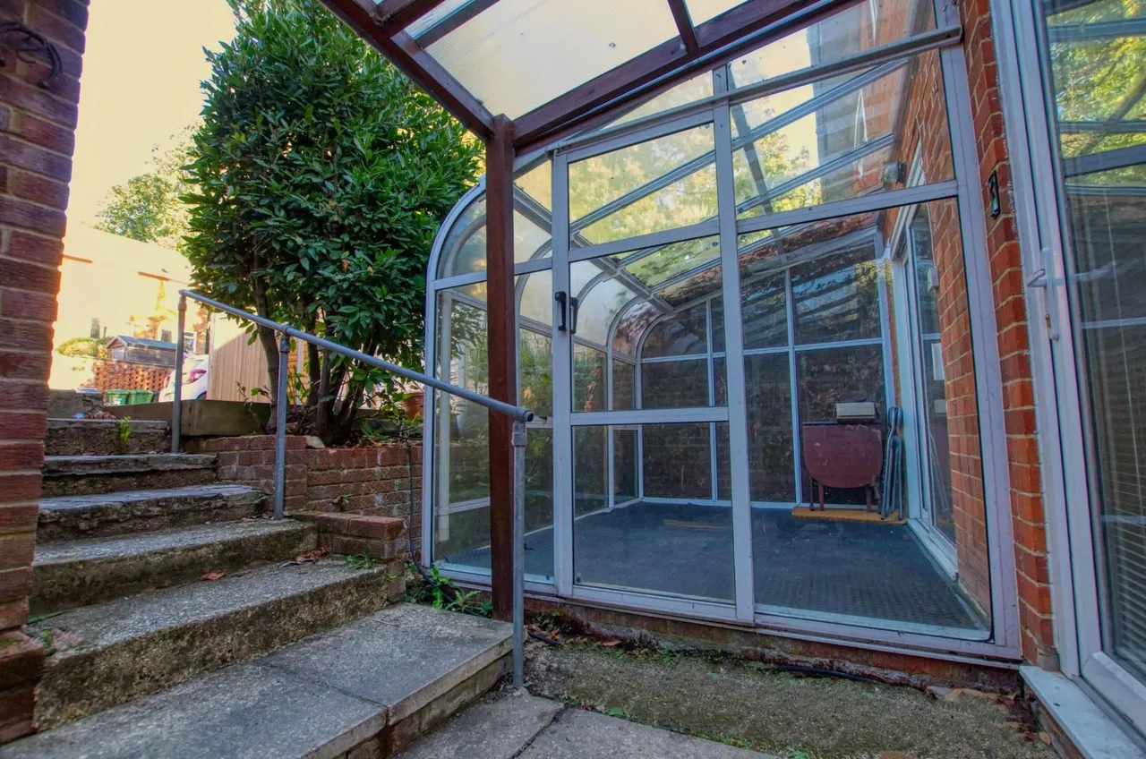 Kingsfield Gardens, Bursledon, SO31, photo 18