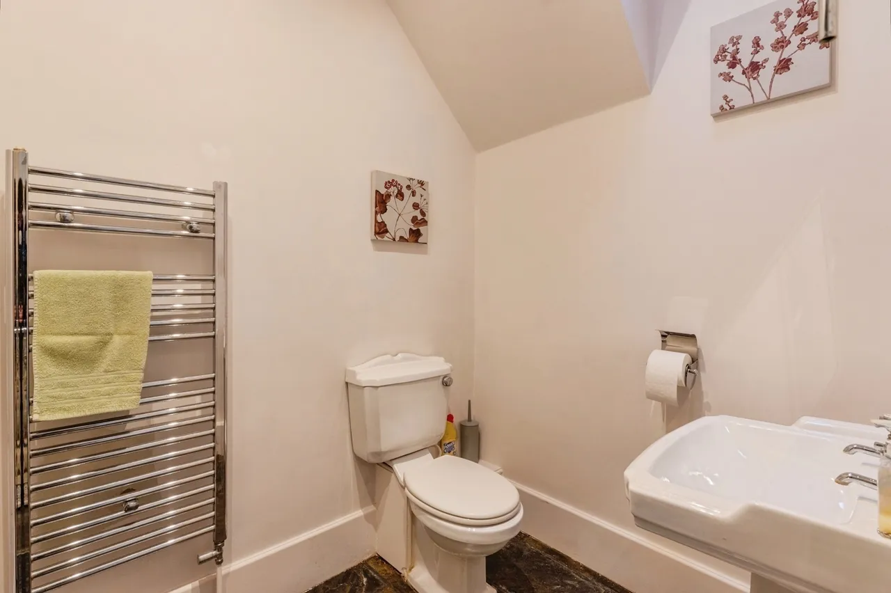 Maycroft Gardens, Grays, Essex, RM17, photo 23