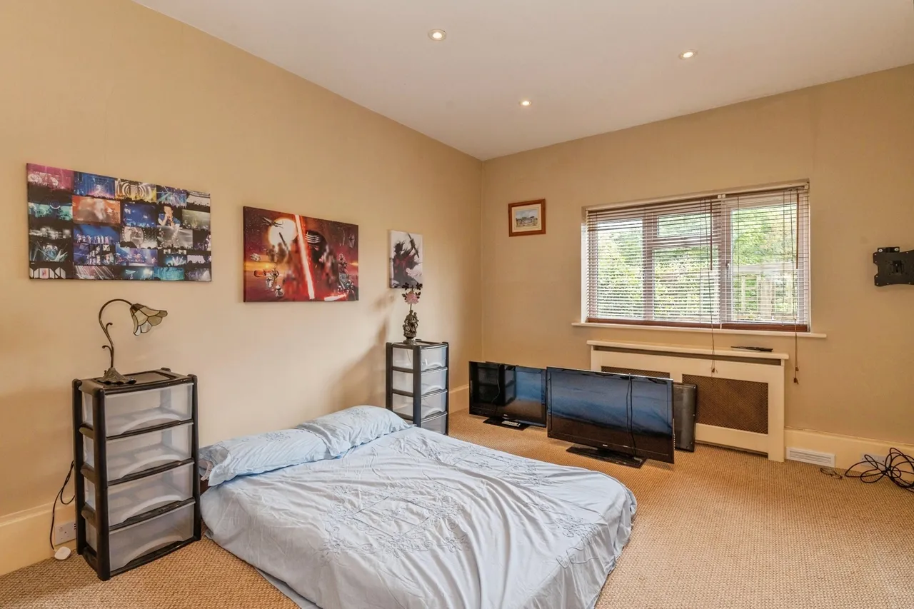 Maycroft Gardens, Grays, Essex, RM17, photo 21