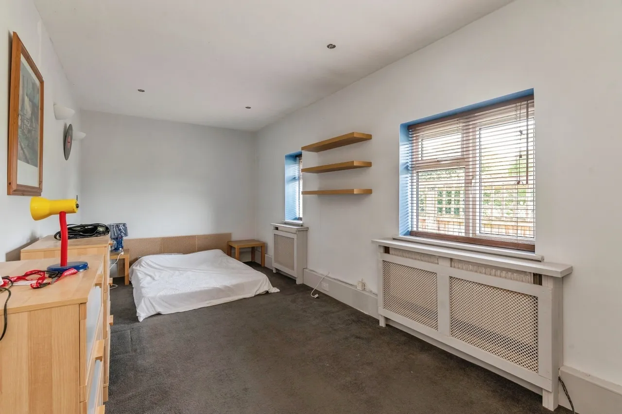 Maycroft Gardens, Grays, Essex, RM17, photo 17