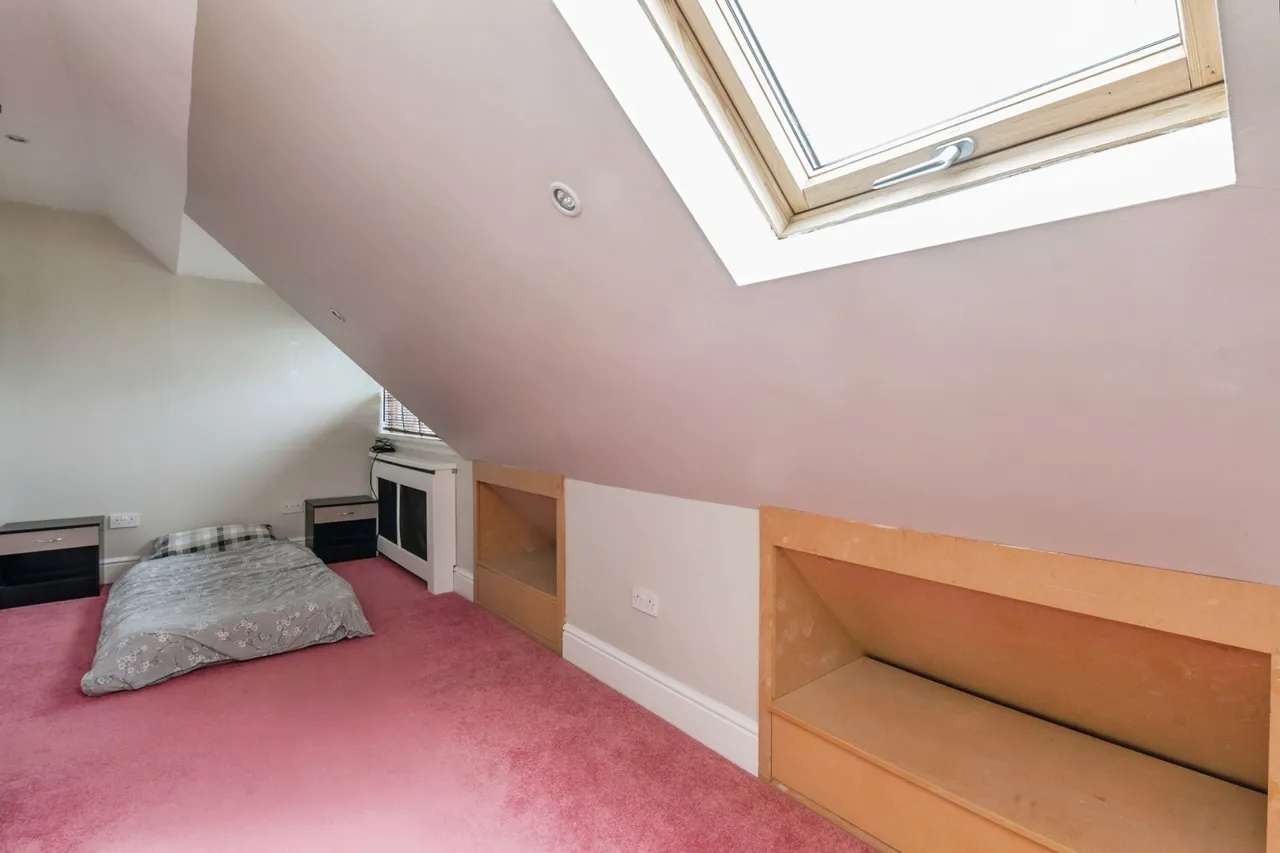Maycroft Gardens, Grays, Essex, RM17, photo 30
