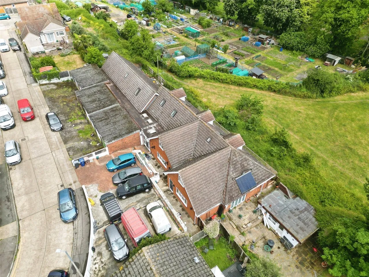 Maycroft Gardens, Grays, Essex, RM17, photo 43