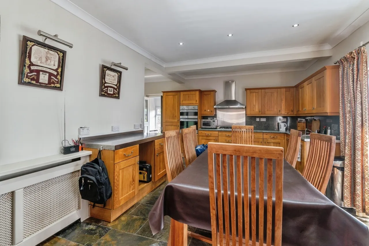Maycroft Gardens, Grays, Essex, RM17, photo 12