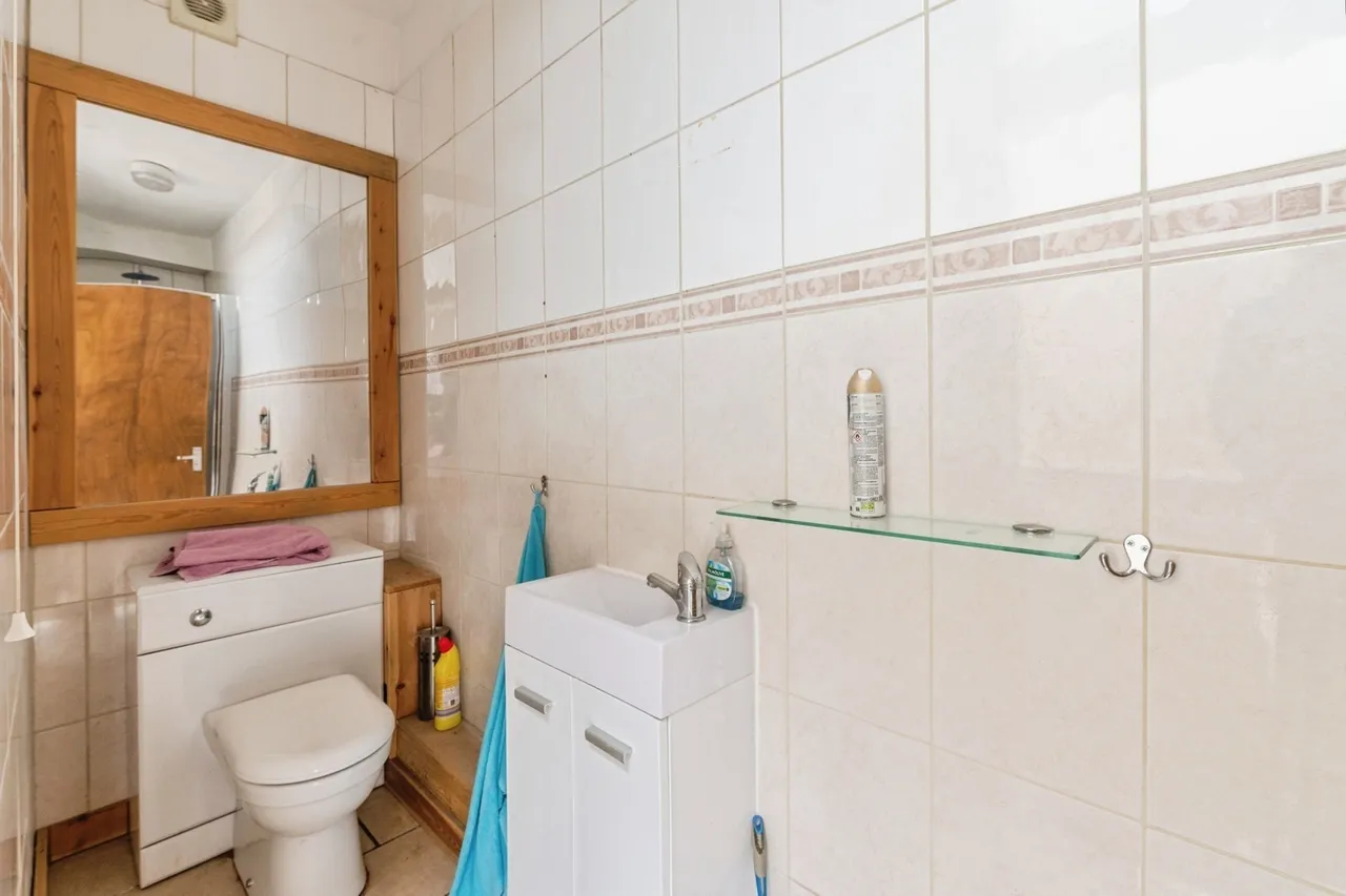 Maycroft Gardens, Grays, Essex, RM17, photo 20