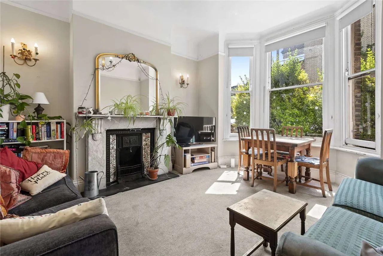 Ridgmount Road, London, SW18 2DA, photo 2