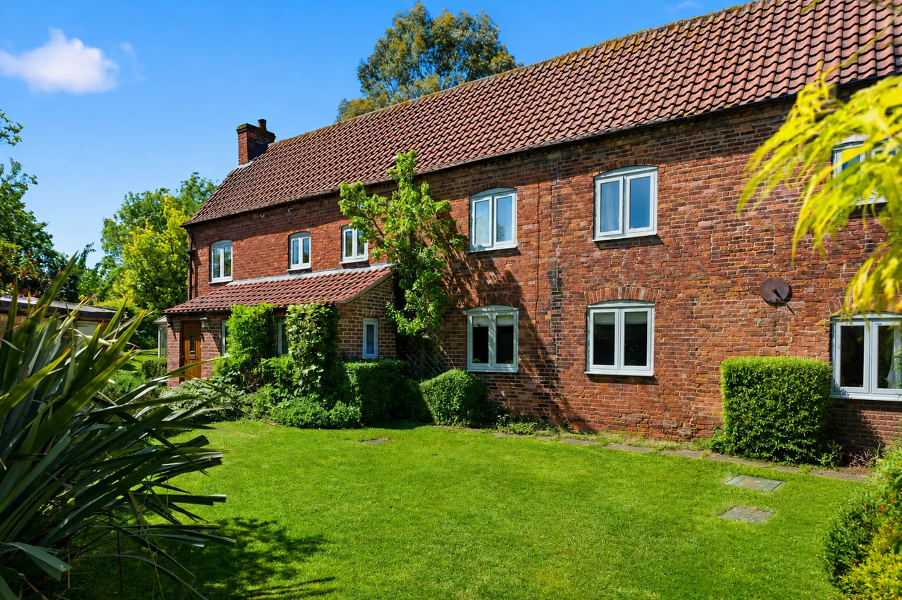 Church Lane, Eakring, photo 20