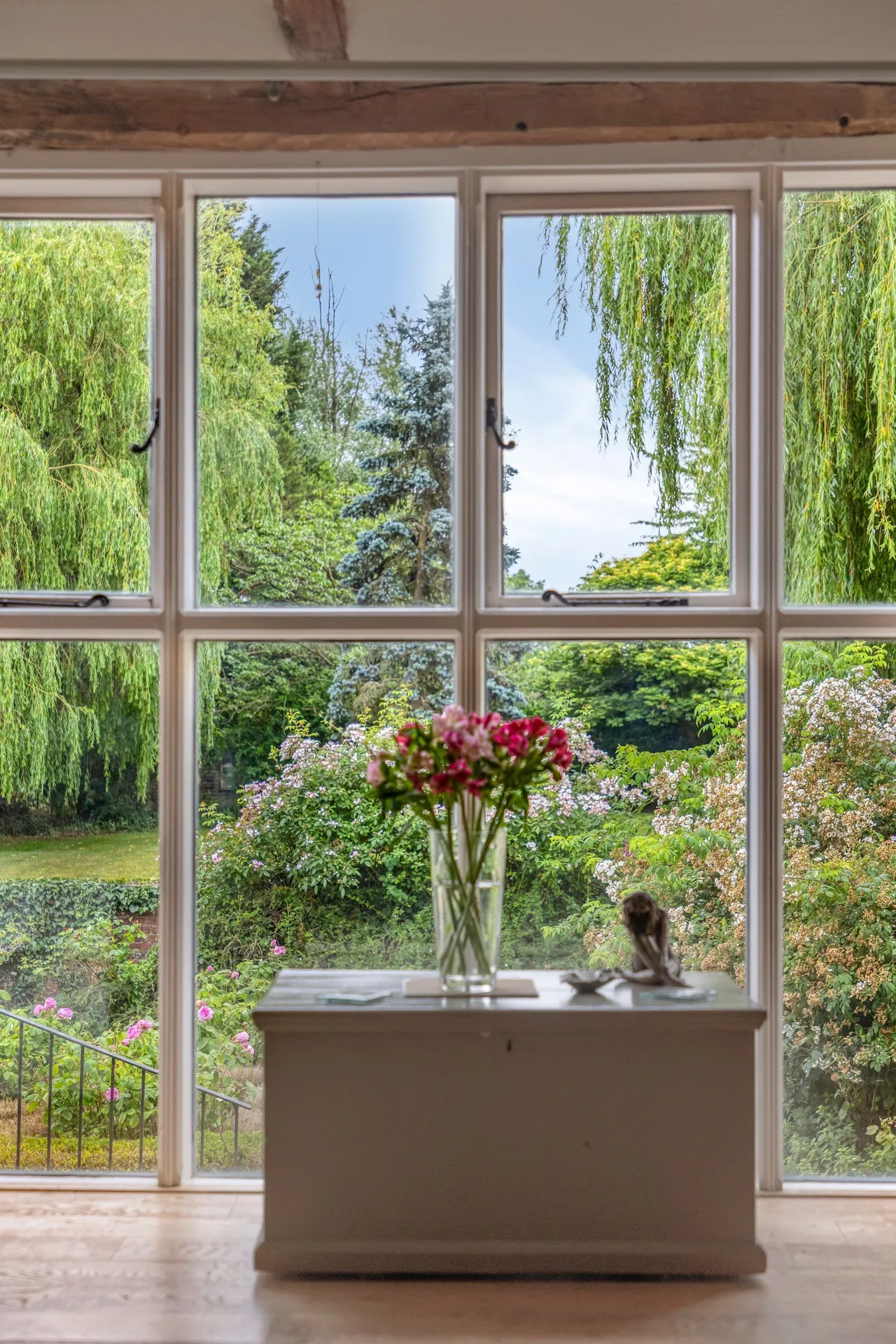 Impressive Grade II Listed Barn Conve, photo 7