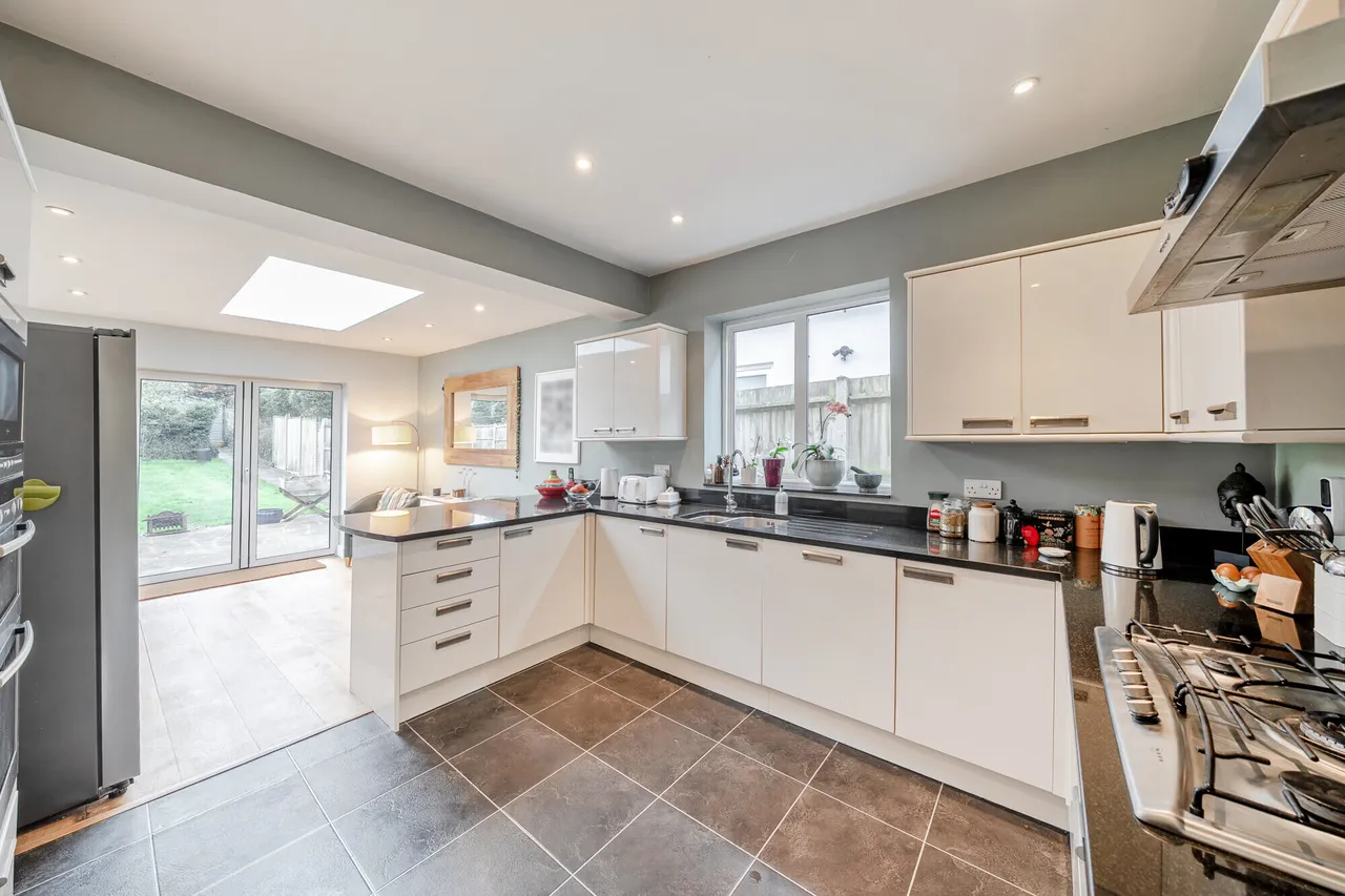 Clements Road, Chorleywood, WD3, photo 4