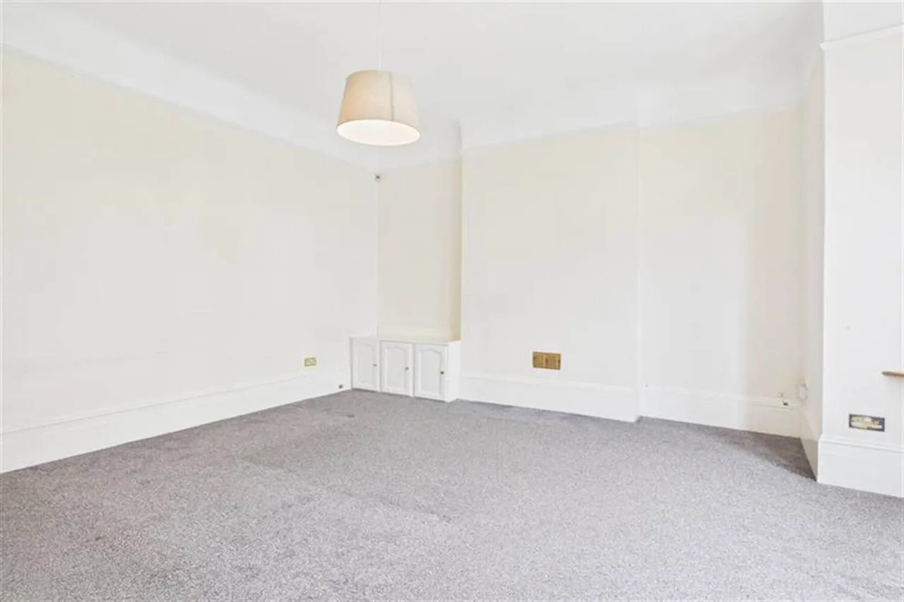 Streatham, London, SW16 5NU, photo 7