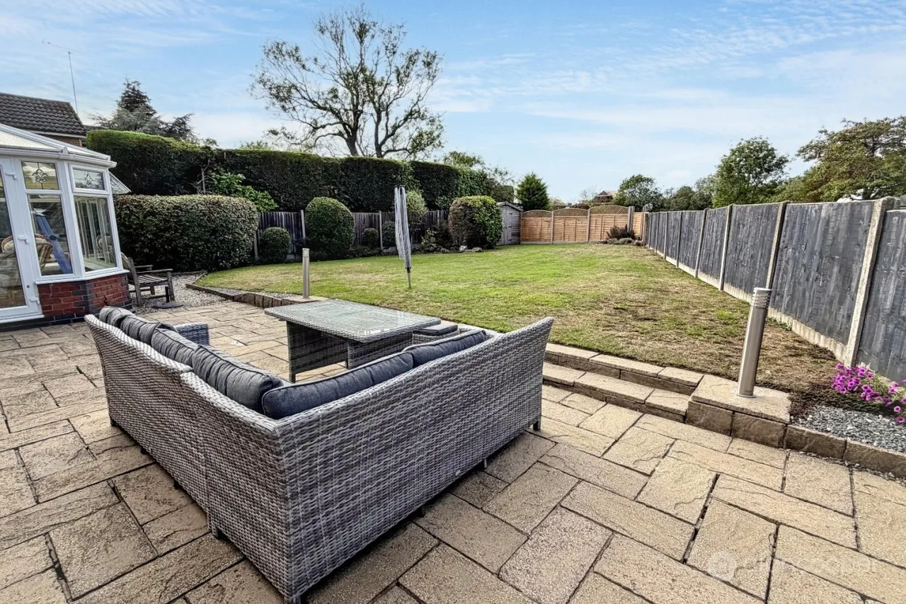 Coventry Road, Bulkington, CV12, photo 33
