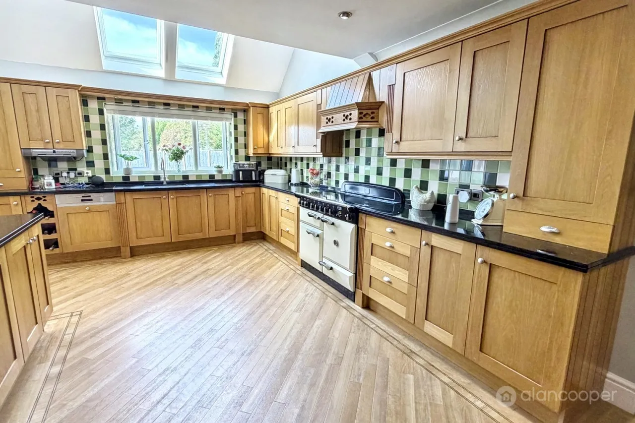 Coventry Road, Bulkington, CV12, photo 13
