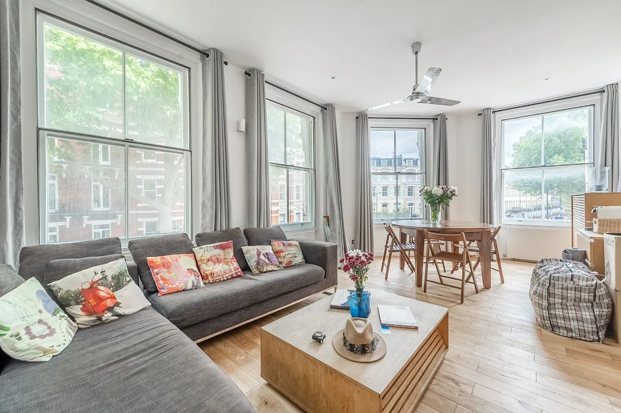2 bed flat for sale, London, SW5