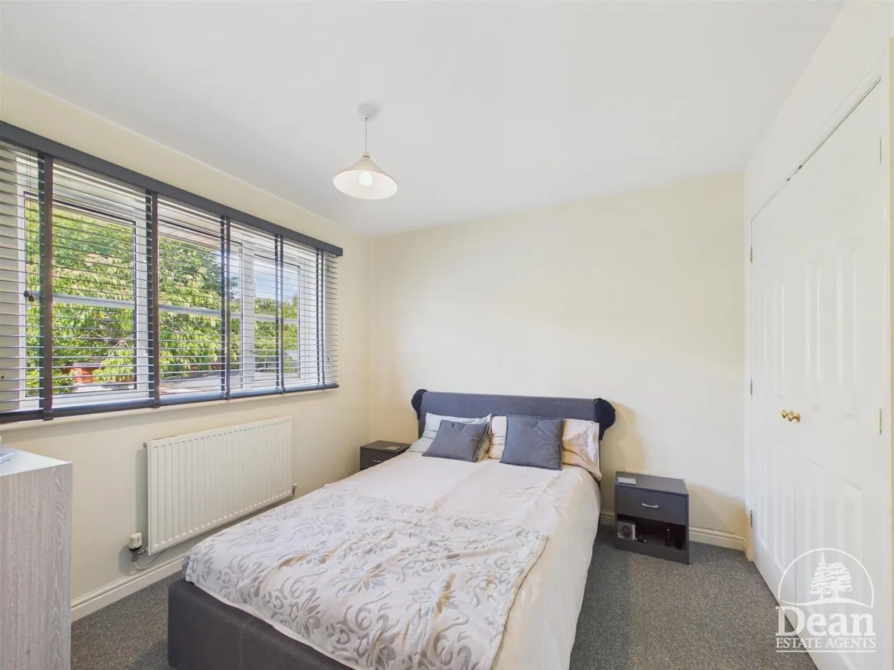 Juno Drive, Lydney, photo 7