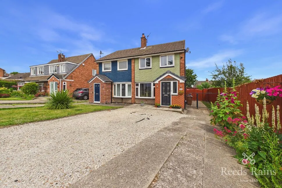3 bed house for sale — Coniston Way, Woodlesford, West Yorkshire, LS26