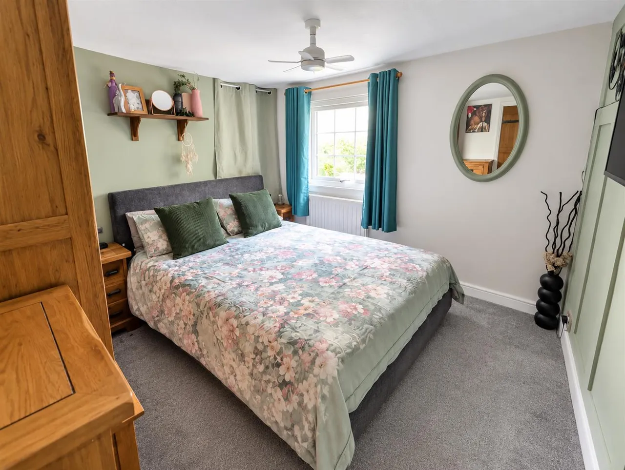 New Road, Ridgewood, Uckfield, East Sussex, TN22 5TE, photo 9