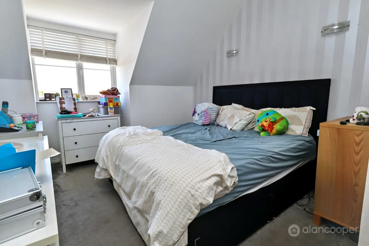 Lower Farm Way, Weddington, CV10, photo 18