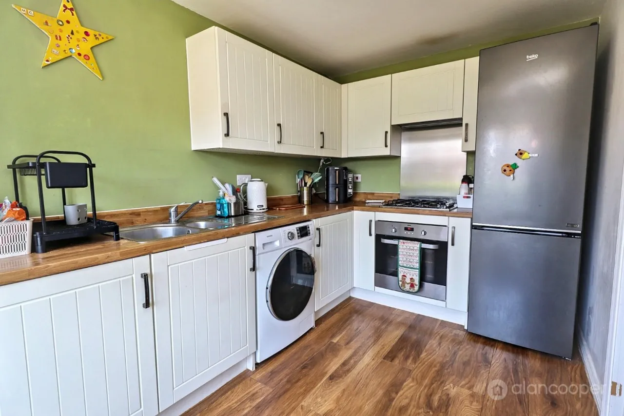 Lower Farm Way, Weddington, CV10, photo 8