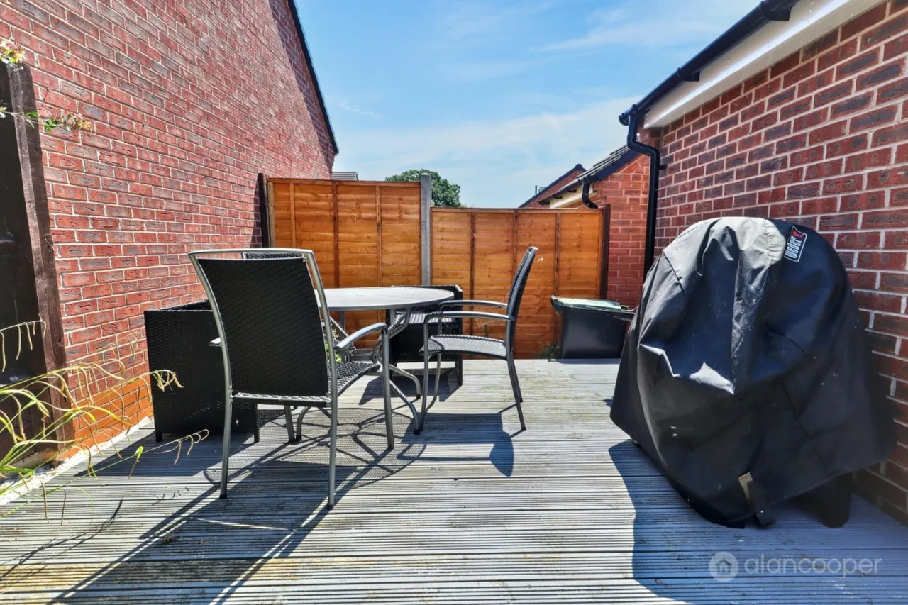 Lower Farm Way, Weddington, CV10, photo 22