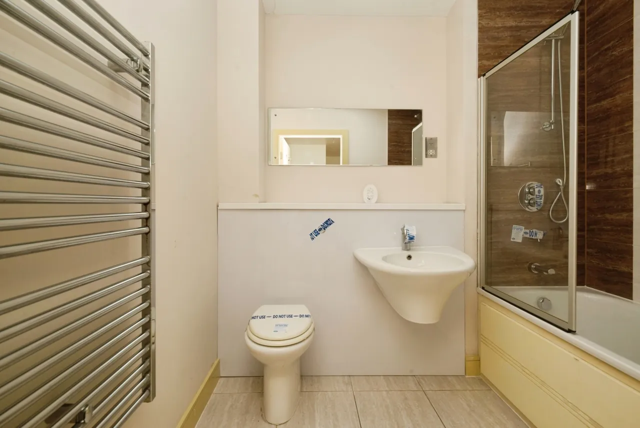 Galleon Way, Cardiff, CF10, photo 11