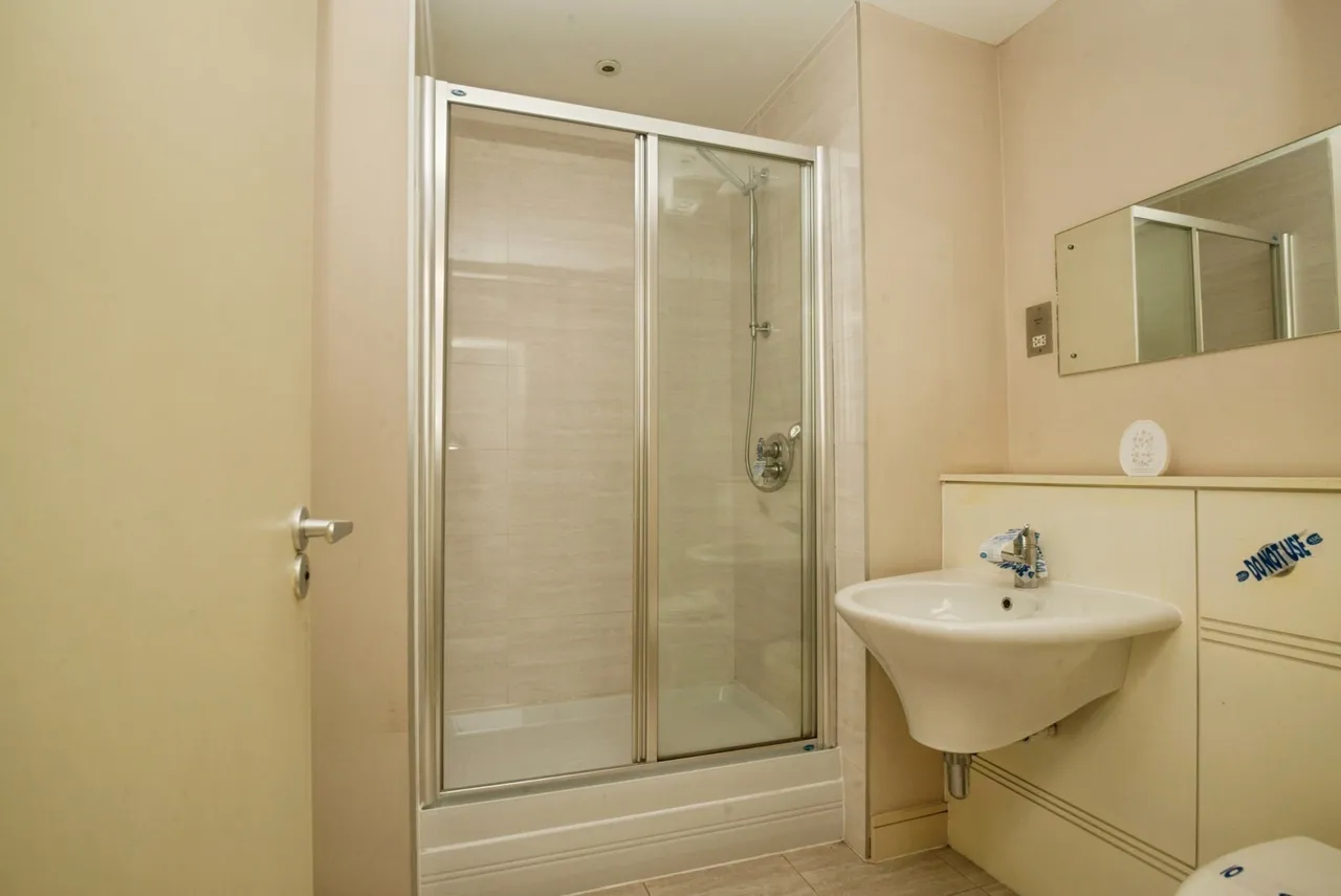 Galleon Way, Cardiff, CF10, photo 9