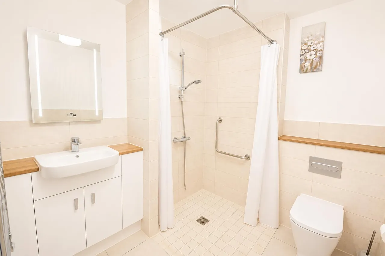 Lowe House, Knebworth, SG3, photo 9