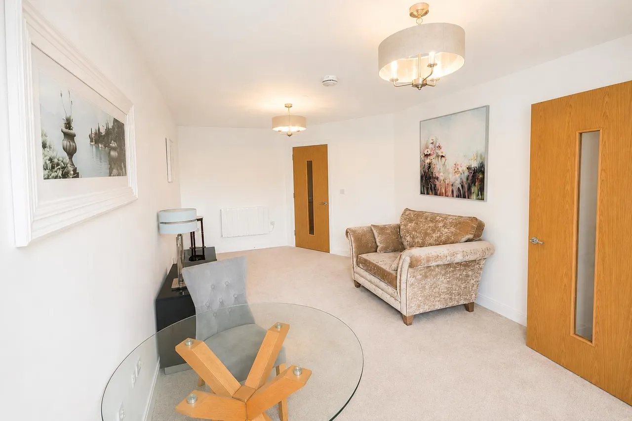 Lowe House, Knebworth, SG3, photo 5