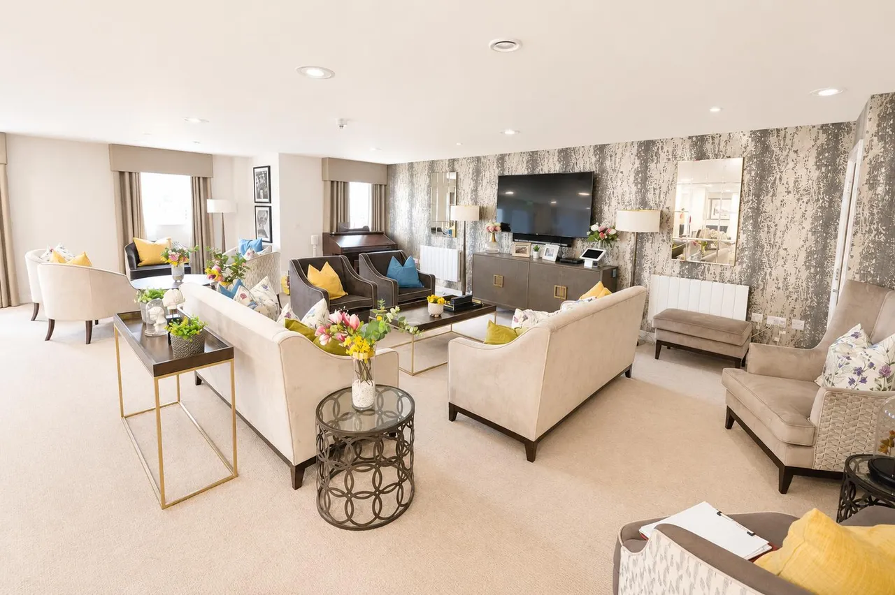 Lowe House, Knebworth, SG3, photo 11