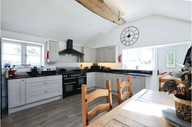 Horseshoe Lane, Chadlington, OX7, photo 11