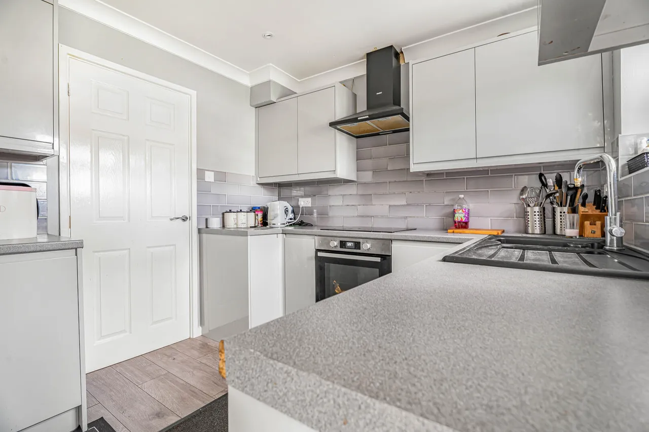 George Lambton Avenue, Newmarket, CB8, photo 4