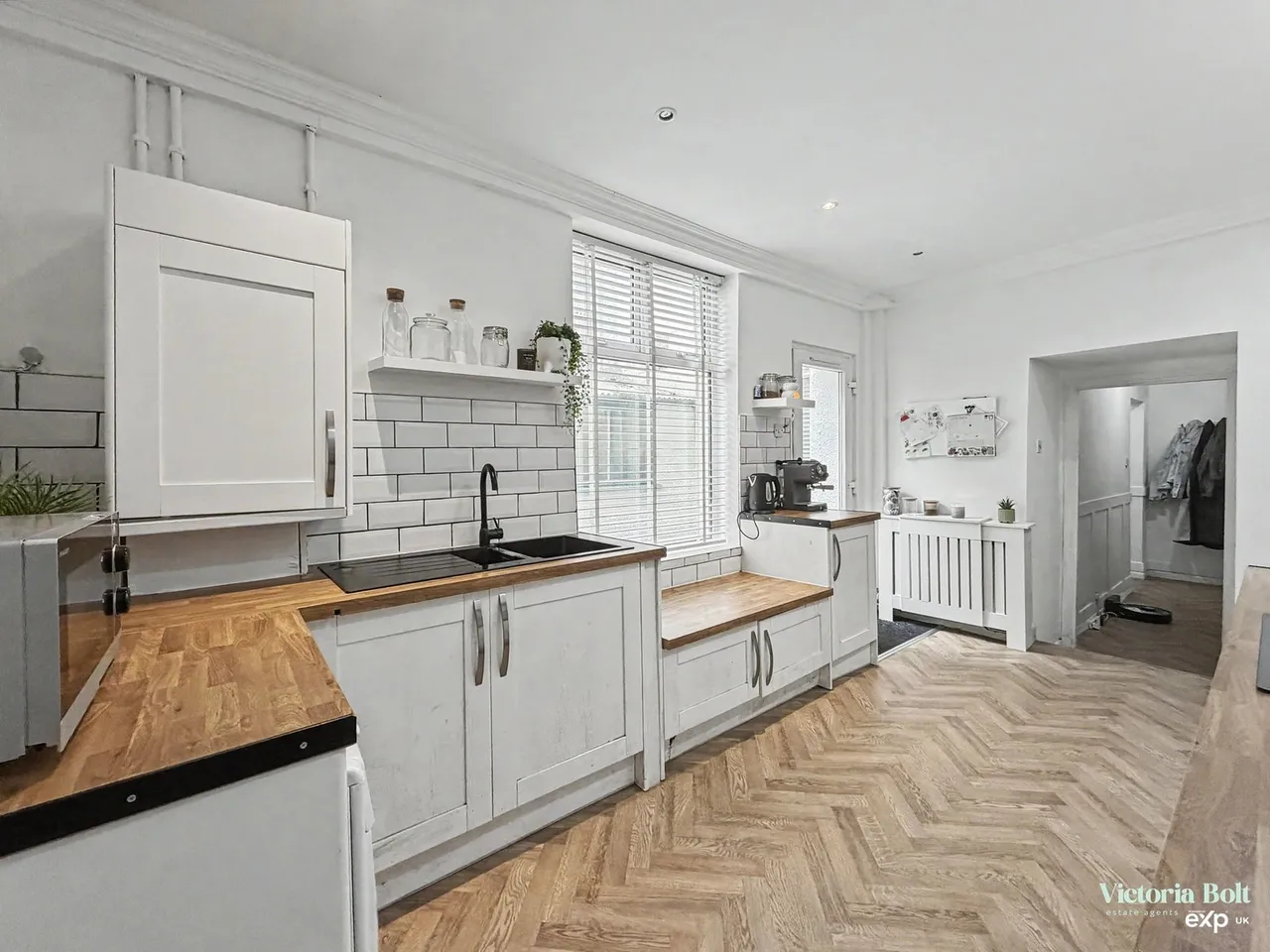 Ermington Terrace, Mutley, photo 2