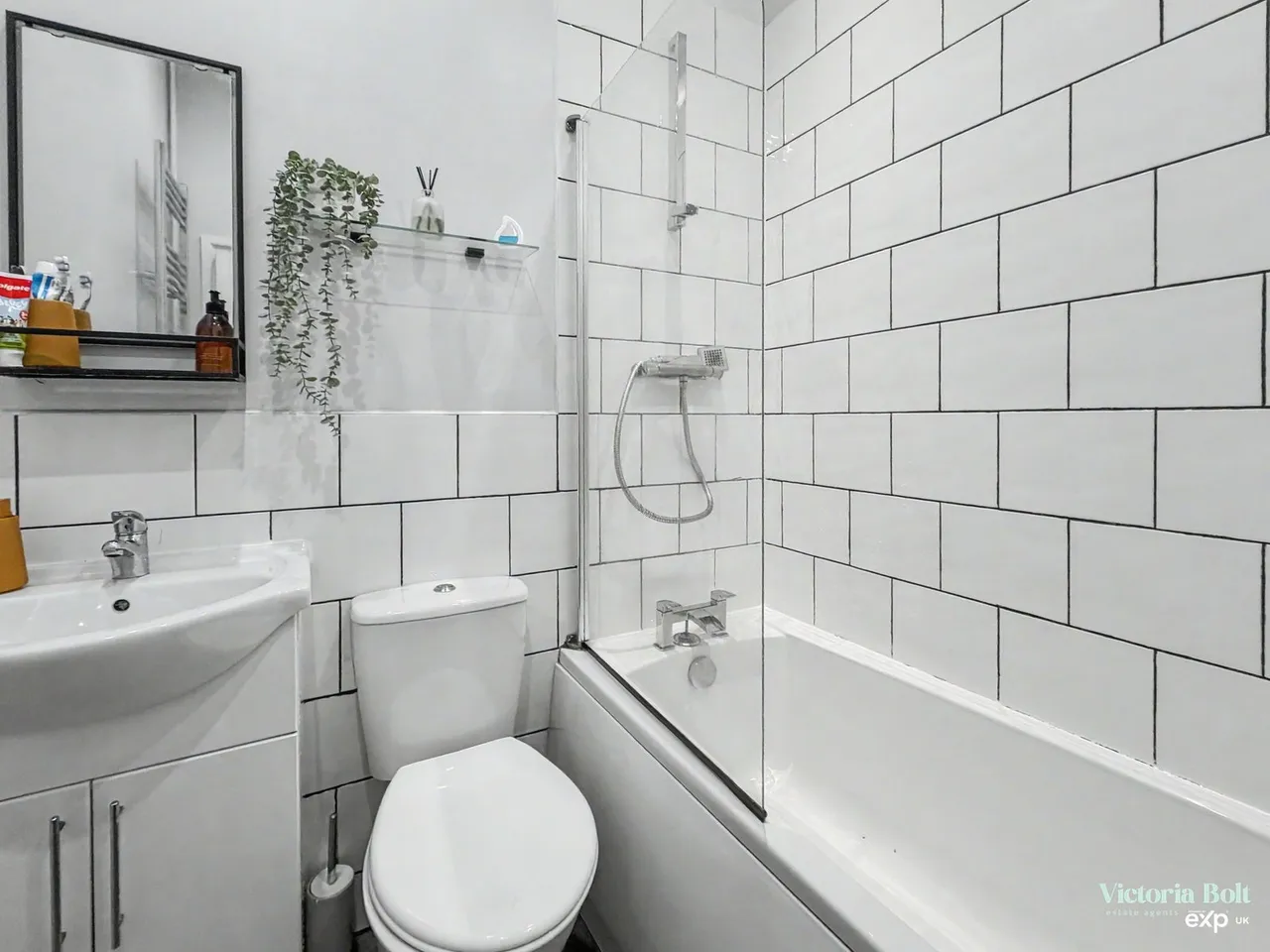 Ermington Terrace, Mutley, photo 4