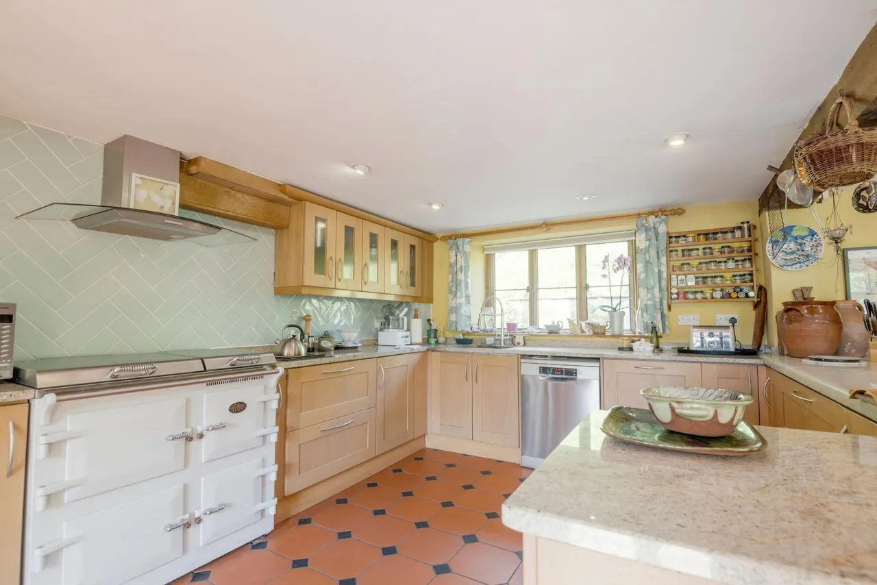 Dulas, Hereford, HR2, photo 4