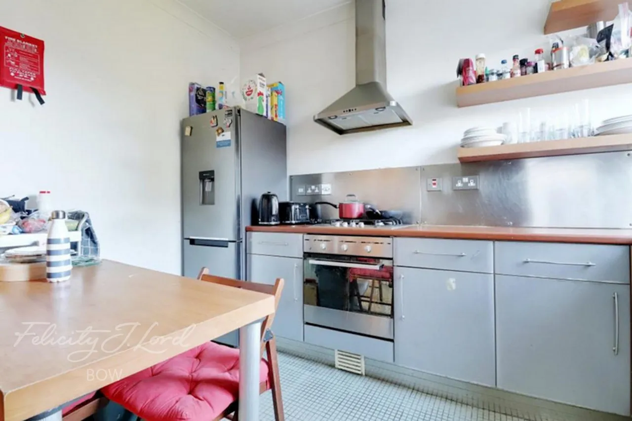 Carnarvon Road, photo 2