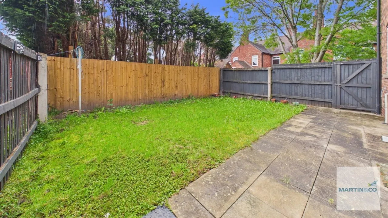 New Street, Two Gates, photo 6