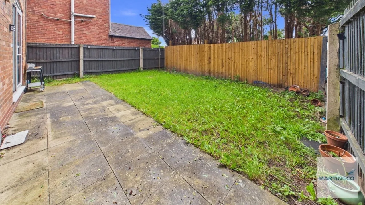 New Street, Two Gates, photo 7