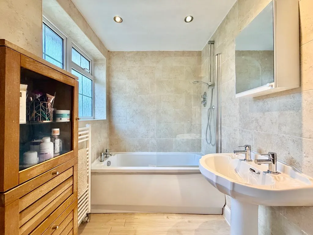 Chapel Road, Flackwell Heath, HP10, photo 15