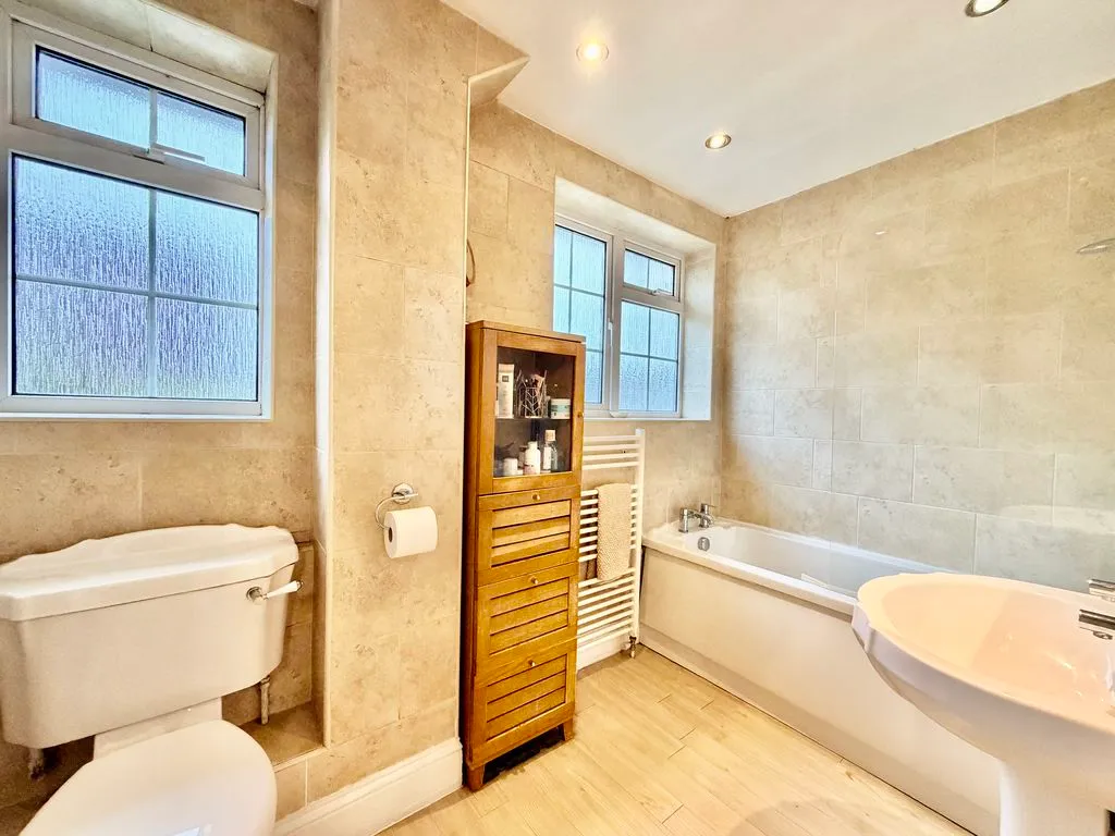 Chapel Road, Flackwell Heath, HP10, photo 14