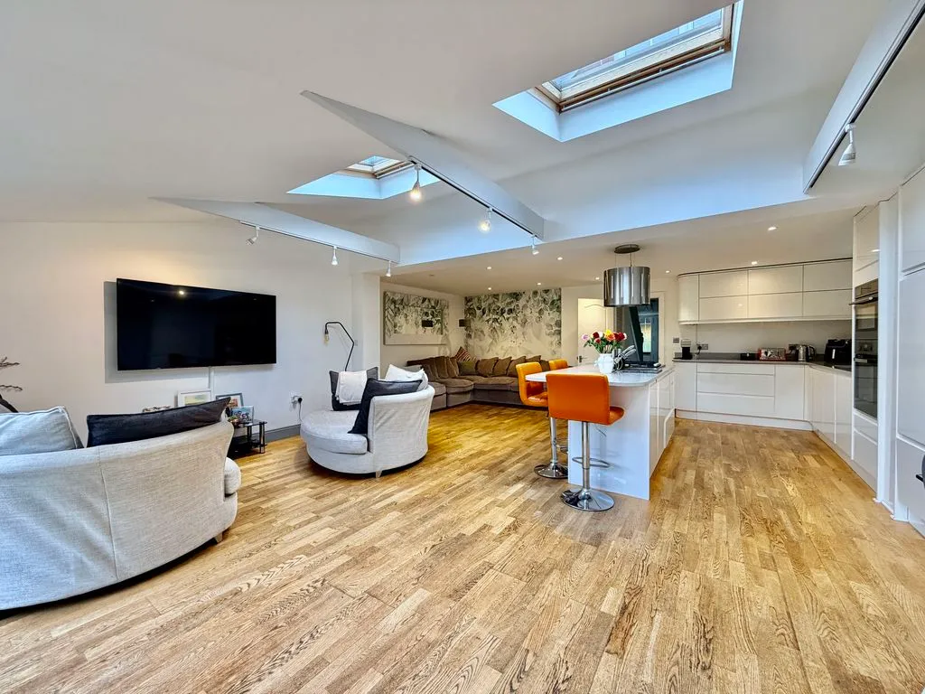 Chapel Road, Flackwell Heath, HP10, photo 7