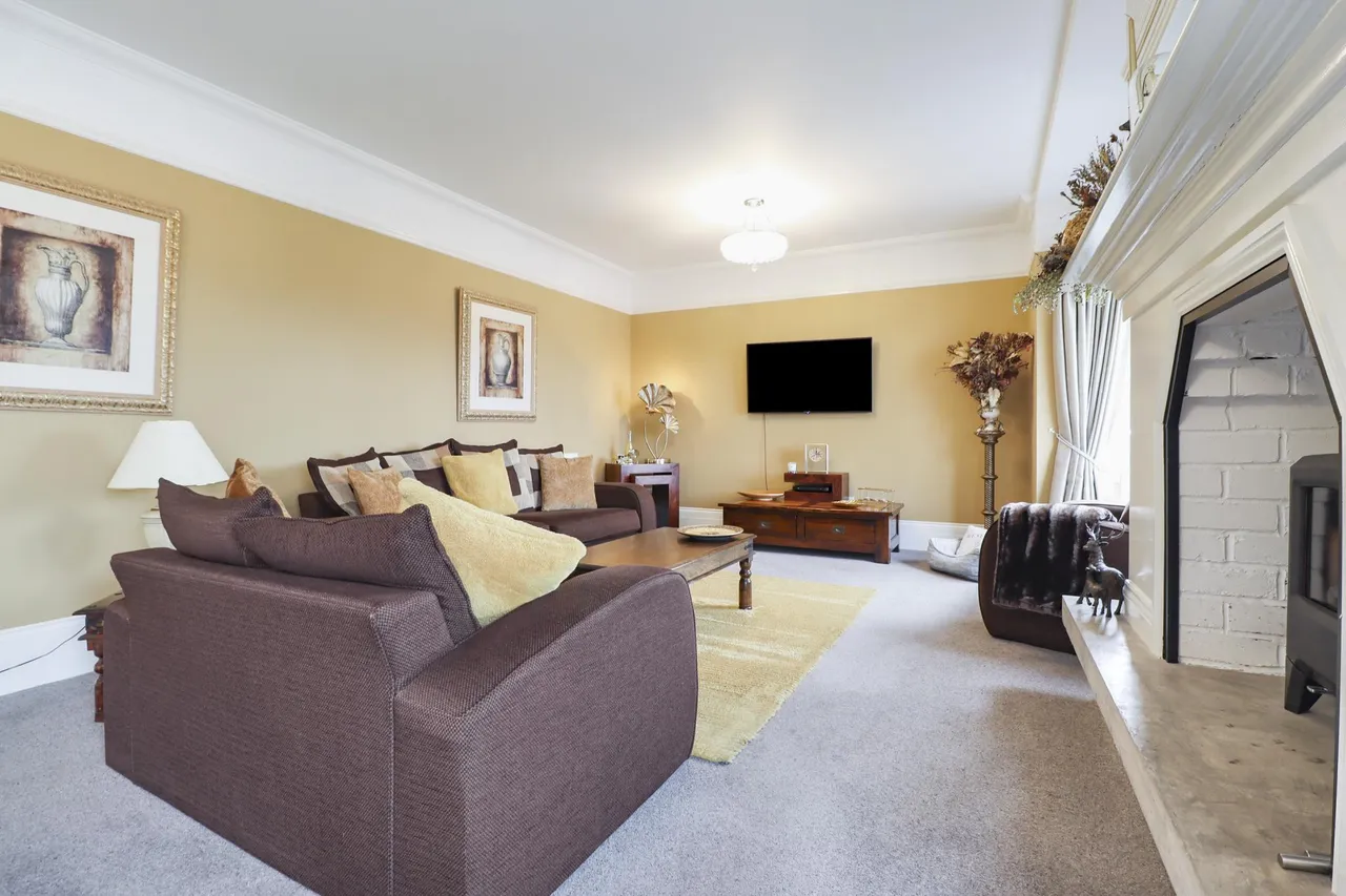 Thorne Road, Wheatley Hills, DN2, photo 10