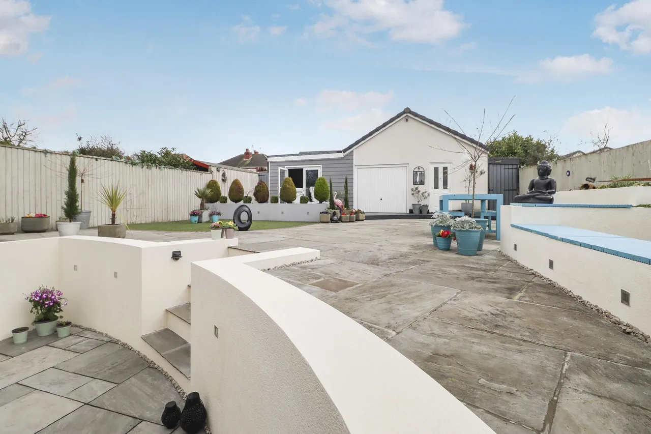 Thorne Road, Wheatley Hills, DN2, photo 2