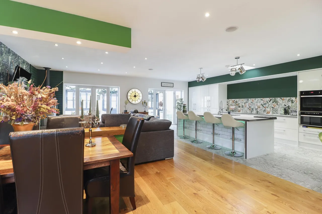 Thorne Road, Wheatley Hills, DN2, photo 3