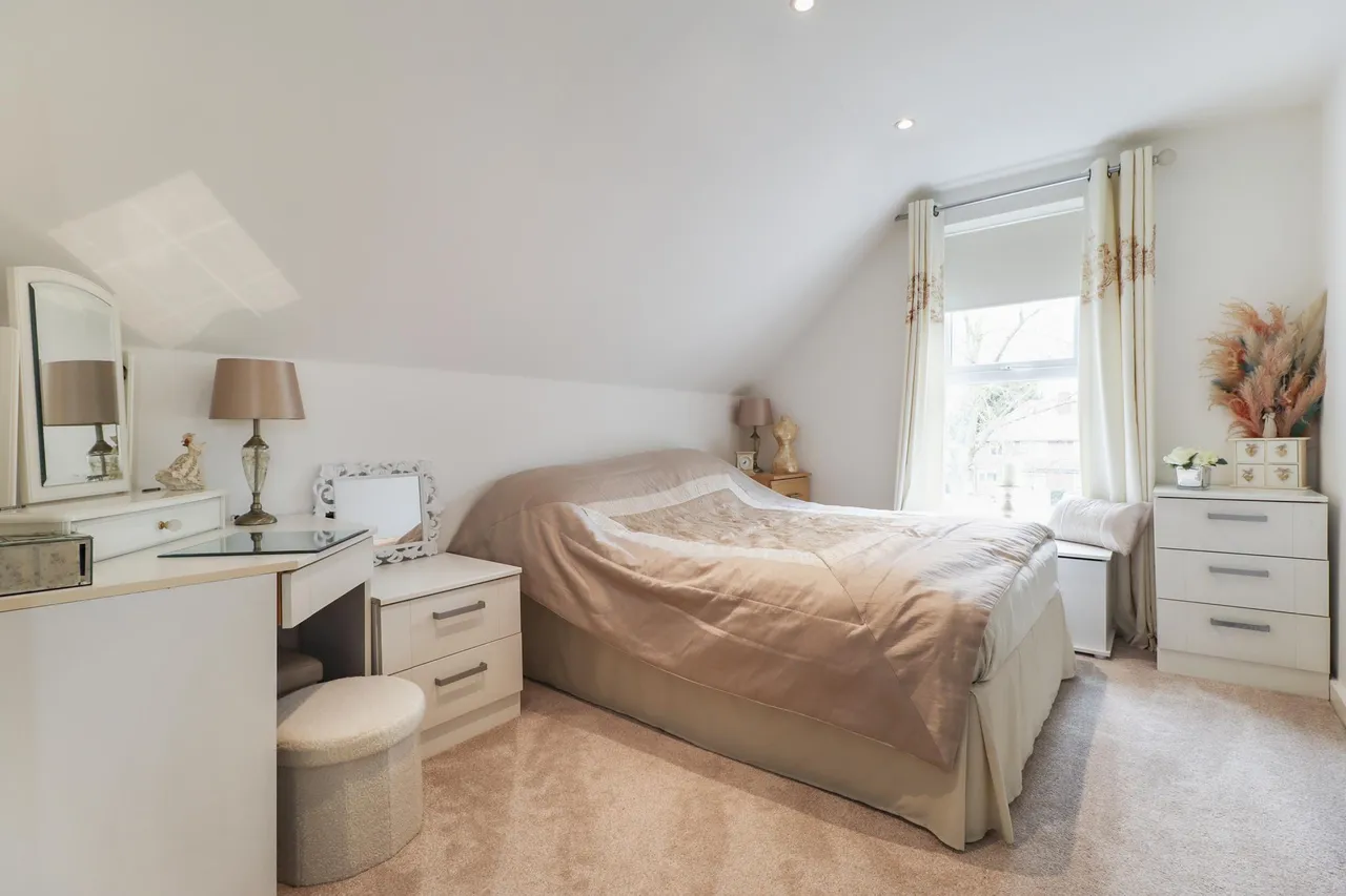Thorne Road, Wheatley Hills, DN2, photo 17