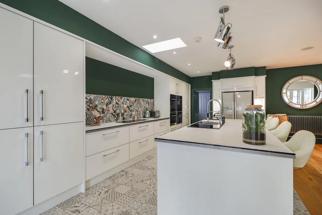 Thorne Road, Wheatley Hills, DN2, photo 6