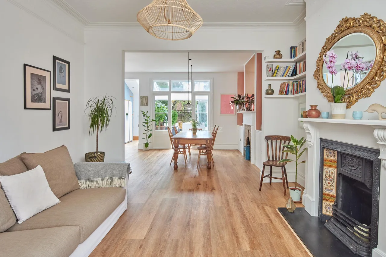 Hamilton Road, London, NW10, photo 2