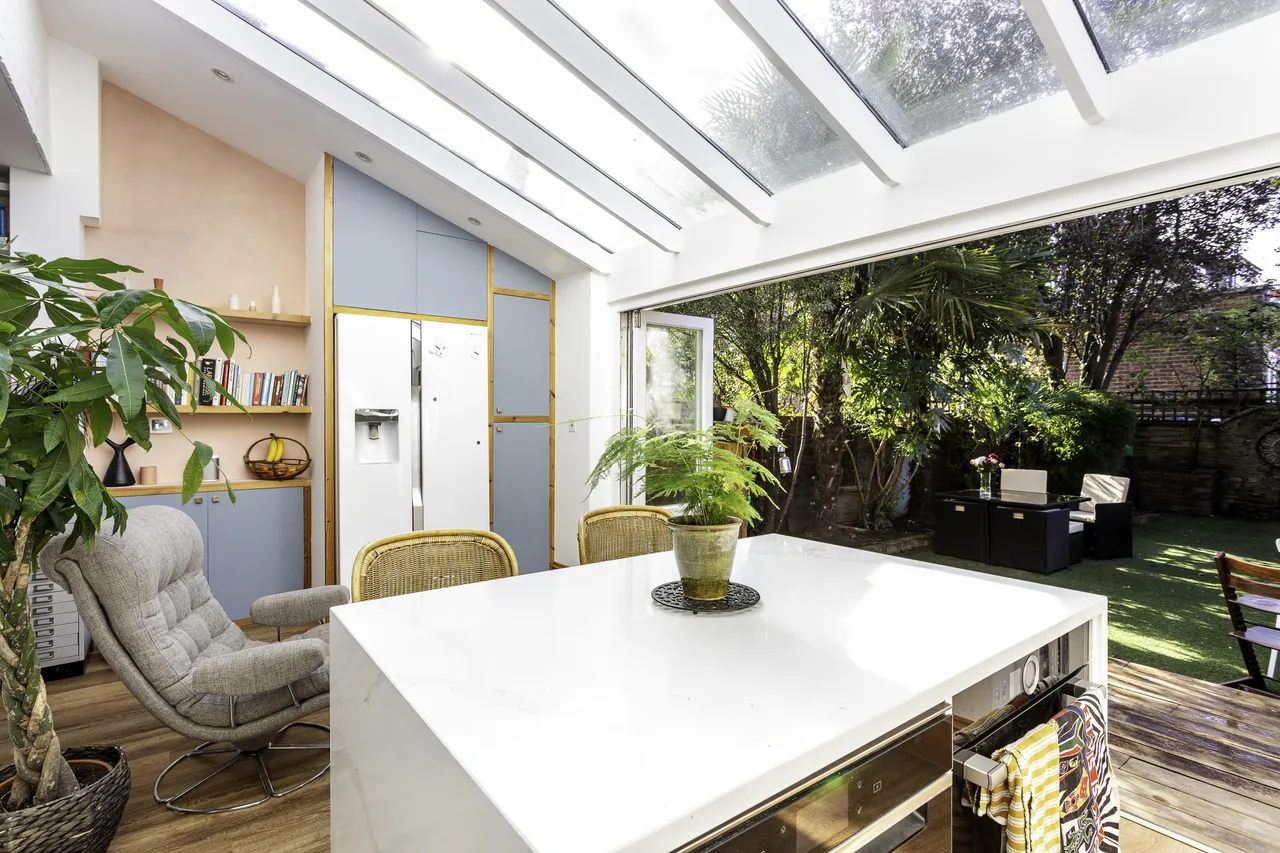 Hamilton Road, London, NW10, photo 8