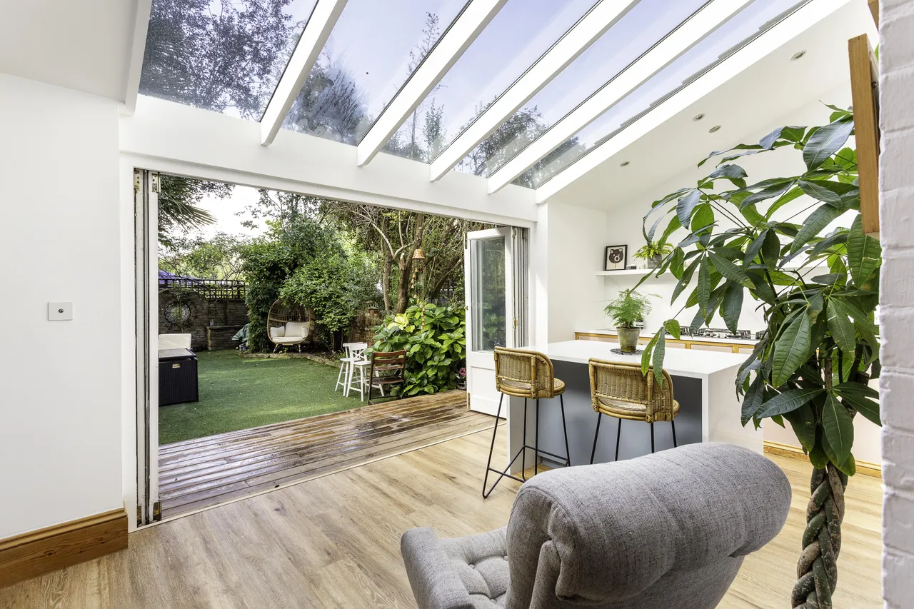 Hamilton Road, London, NW10, photo 6