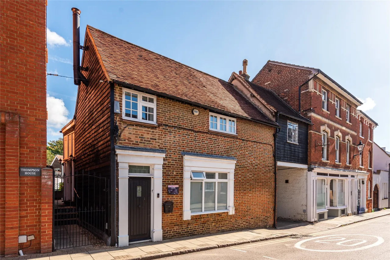 4 bed house for sale, Tilehouse Street, Hitchin, SG5